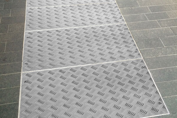5000 series Aluminium floor access cover
